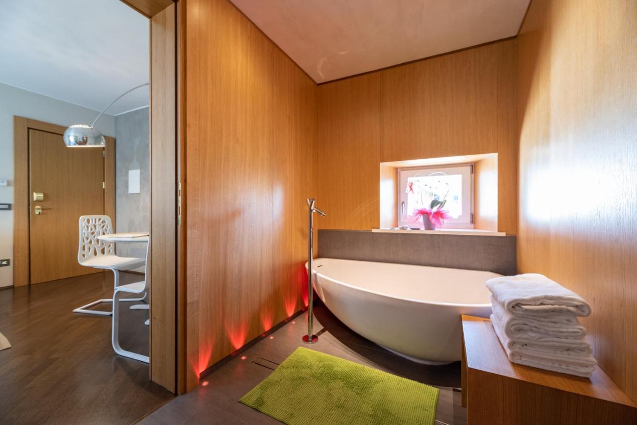 Hotel Suite Inn อูดิเน ภายนอก รูปภาพ